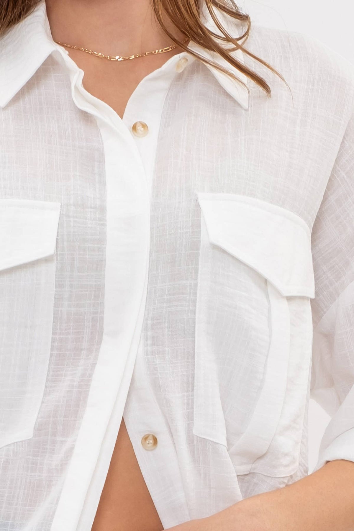 LIGHTWEIGHT COLLARED BUTTON DOWN 3/4 SLEEVE SHIRT: WHITE